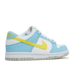 Nike Dunk Low Next Nature Homer Simpson (GS) - DX3382-400 -Vêtement Séries Magasin 550x550 me 3Acm3oEG DX3382 400 2