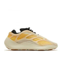 Adidas Yeezy 700 V3 Mono Safflower - HP5425