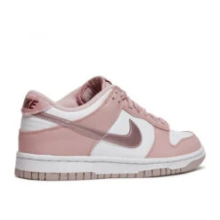 Nike Dunk Low Pink Velvet (GS) - DO6485-600 5 Nike Dunk Low Pink Velvet (GS) - DO6485-600 -Vêtement Séries Magasin 550x550 me 6JfjRUtx DO6485 600 2