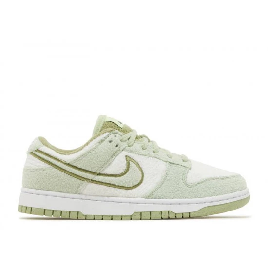 Nike Dunk Low SE Fleece Pack Honeydew (W) - DQ7579-300 1 Nike Dunk Low SE Fleece Pack Honeydew (W) - DQ7579-300